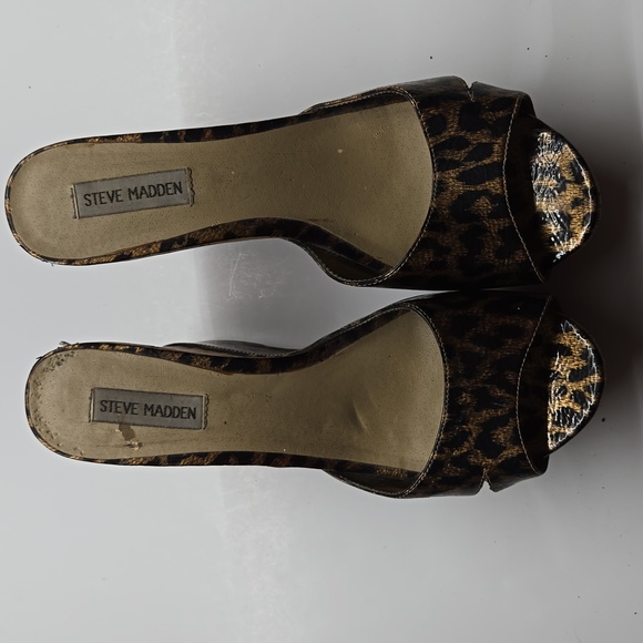 Steve Madden Cheetah Wedges - Picture 2 of 8
